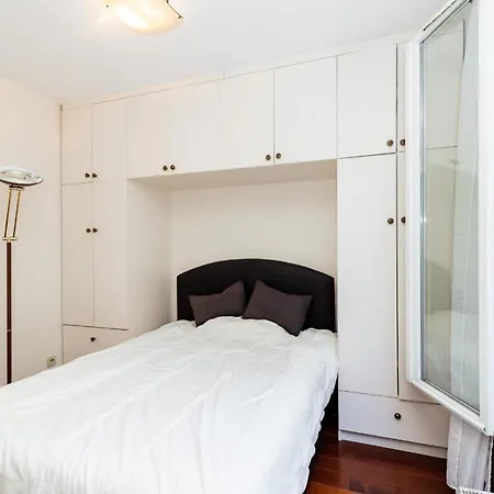 Appartement Joli Et Lumineux T1 33 M Dans Un Quartier Calme Paris
