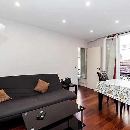 Appartement Joli Et Lumineux T1 33 M Dans Un Quartier Calme *